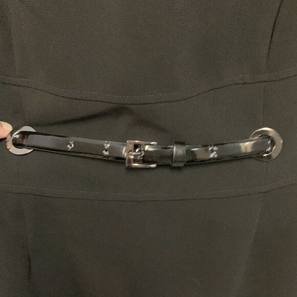 Tahari Ethan Black Knee Length Cap Sleeve Sheath Dress With Patent Belt Size 14 - Picture 4 of 13